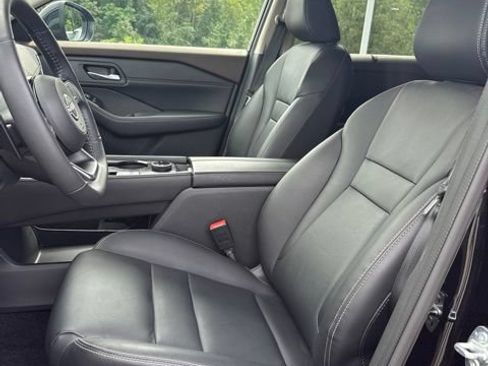 Certified 2023 Nissan Rogue SL w/ SL Premium Package AWD/4WD image 9