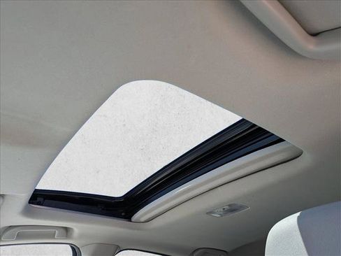 Used 2019 Honda HR-V EX image 16