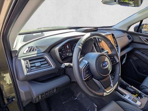New 2025 Subaru Ascent Limited image 10