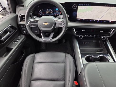 Certified 2025 Chevrolet Tahoe LT image 14