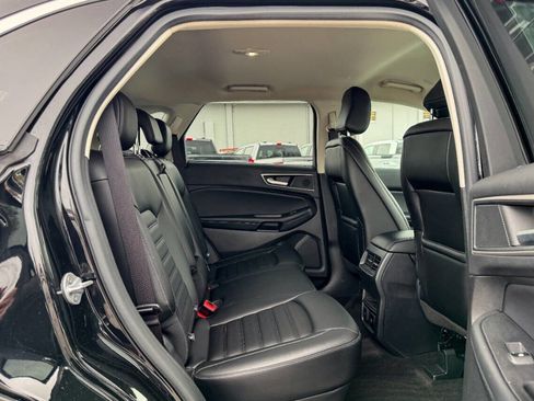 Used 2020 Ford Edge SEL w/ Convenience Package image 13