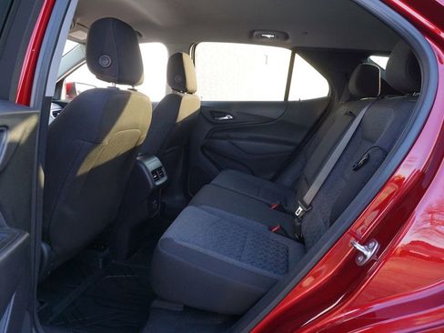 Used 2024 Chevrolet Equinox LT w/ LPO, Floor Liner Package FWD image 11