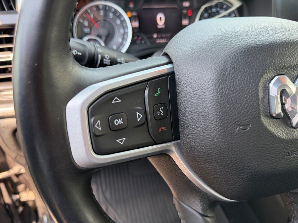 Used 2022 RAM 1500 Big Horn AWD/4WD image 16