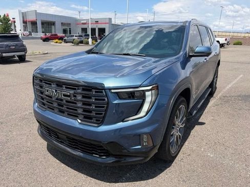Used 2026 GMC Acadia Denali Ultimate w/ LPO, Floor Liner Package AWD/4WD image 1