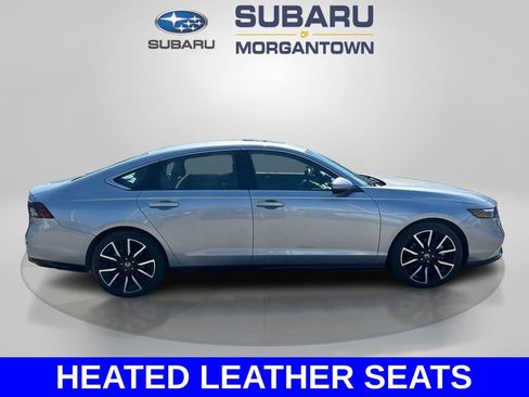 Used 2025 Honda Accord Touring image 4