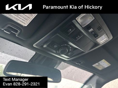 Used 2019 Toyota Tacoma TRD Off-Road AWD/4WD image 27