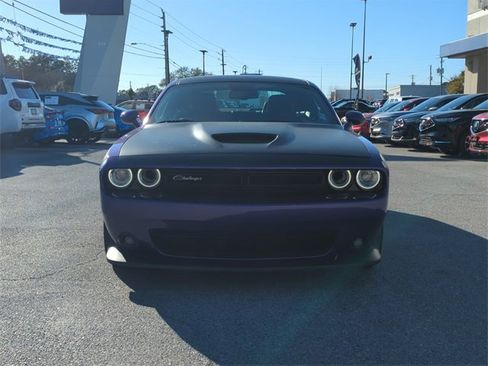 Used 2023 Dodge Challenger R/T w/ T/A Package image 9