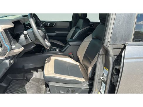 Used 2022 Ford Bronco Wildtrak AWD/4WD image 10