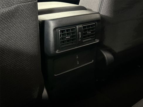 Certified 2025 Toyota 4Runner SR5 AWD/4WD image 32