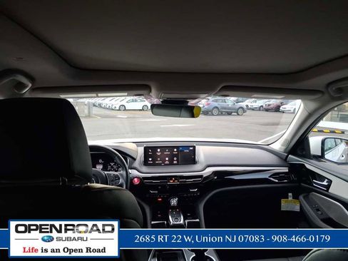 Used 2024 Acura MDX SH-AWD image 15