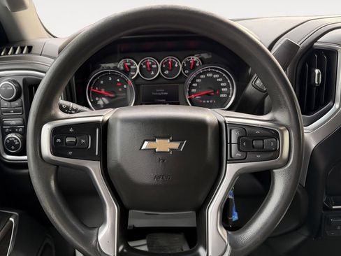 Used 2020 Chevrolet Silverado 2500 LT image 17