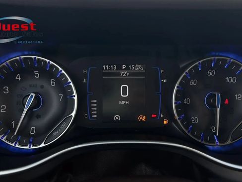 Used 2019 Chrysler Pacifica Touring Plus FWD image 31