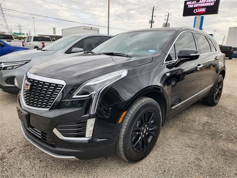 Used 2023 Cadillac XT5 Premium Luxury image 3