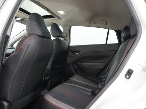 Used 2024 Subaru Crosstrek 2.5i Limited AWD/4WD image 17