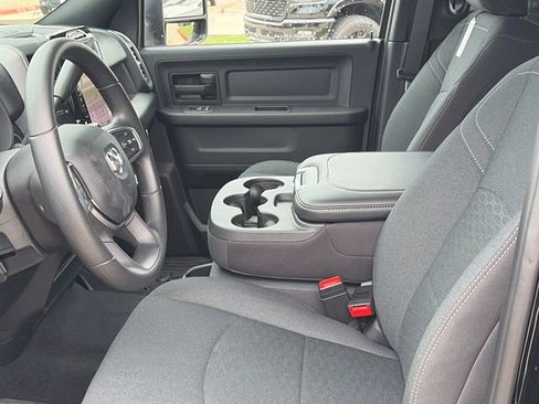 New 2026 RAM 3500 Tradesman AWD/4WD image 17