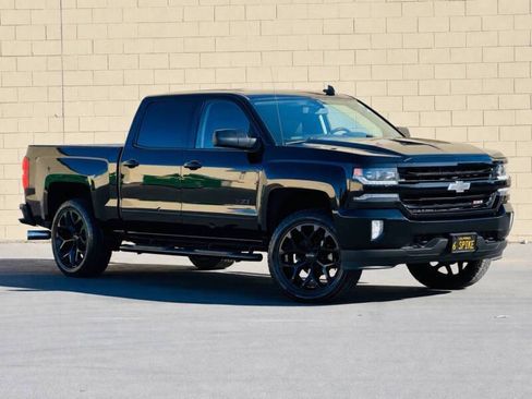 Used 2018 Chevrolet Silverado 1500 LTZ Z71 AWD/4WD image 2