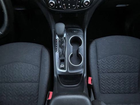 Used 2024 Chevrolet Equinox LT image 19