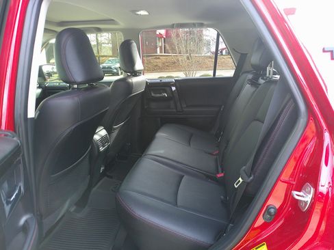 Used 2023 Toyota 4Runner TRD Off-Road Premium image 28