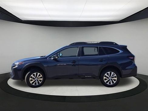 Certified 2025 Subaru Outback Premium w/ Popular Package #1A image 4