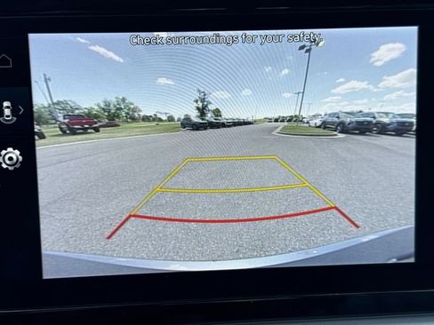 Used 2025 Hyundai Palisade SEL FWD image 32