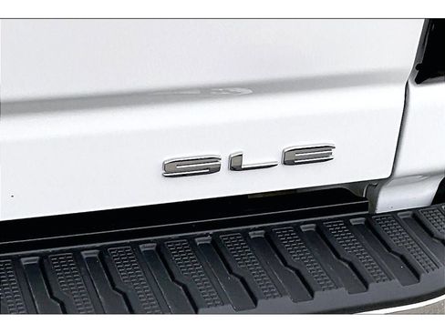 Used 2023 GMC Sierra 2500 SLE w/ SLE Value Package; image 34