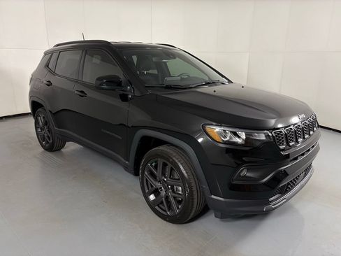 New 2026 Jeep Compass Latitude AWD/4WD image 2