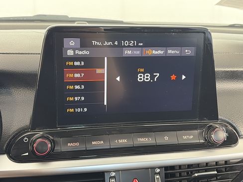 Certified 2024 Kia Forte LXS FWD image 18