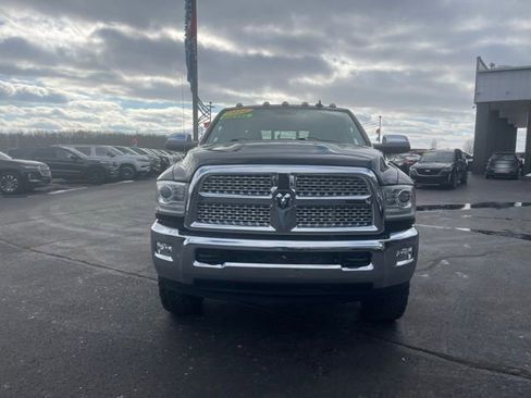 Used 2014 RAM 2500 Laramie w/ Convenience Group image 9