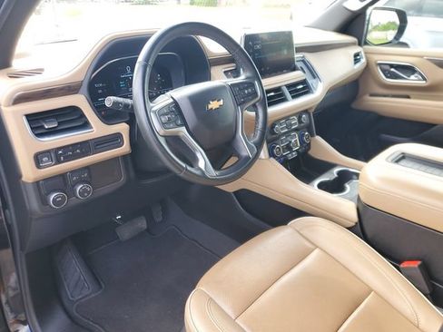 Used 2024 Chevrolet Tahoe Premier RWD image 18