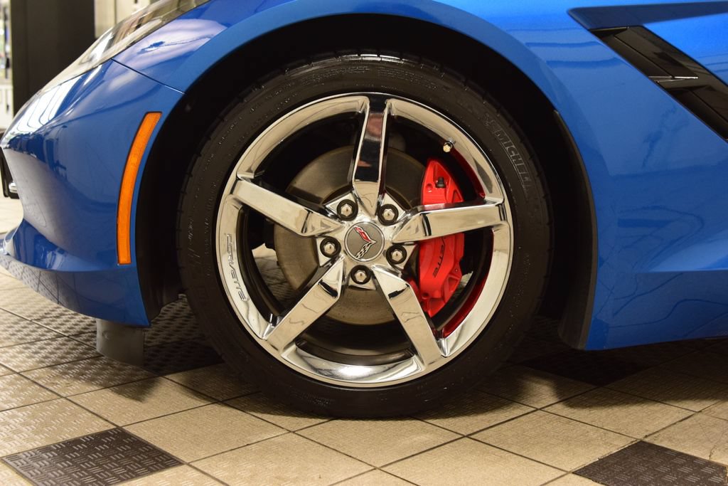 Used 2015 Chevrolet Corvette Stingray Coupe w/ 2LT Preferred Equipment Group RWD image 26