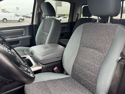 Used 2016 RAM 1500 Big Horn AWD/4WD image 23
