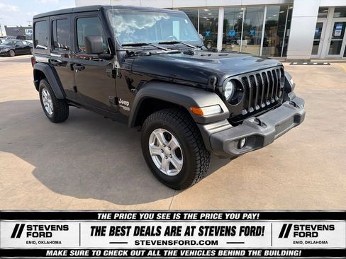 Used 2021 Jeep Wrangler Unlimited Sport AWD/4WD image 5