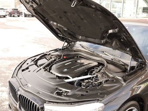 Used 2019 BMW 740i 740i Sedan 4D w/ M Sport Package image 63