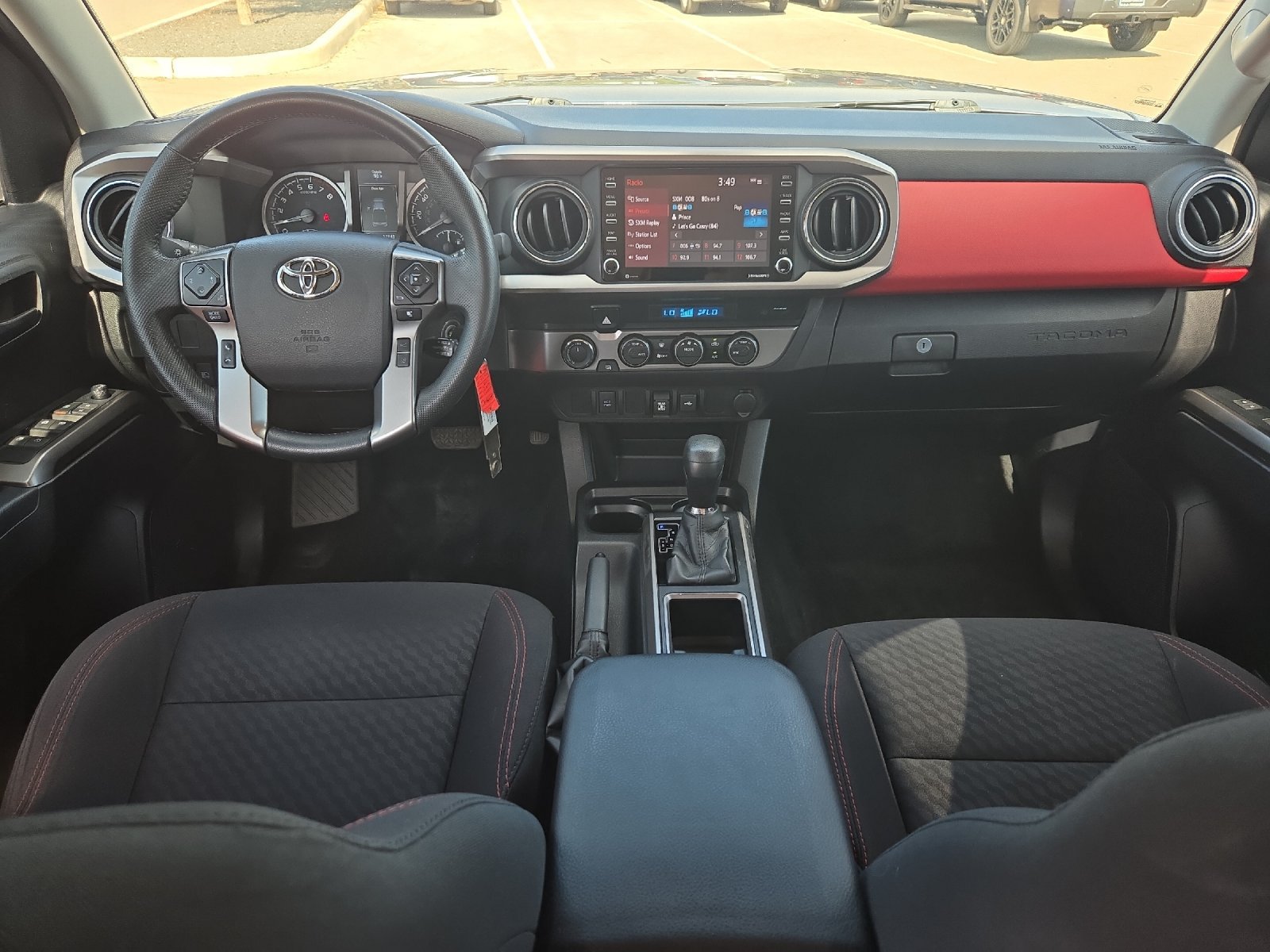 Certified 2021 Toyota Tacoma SR5 AWD/4WD image 12