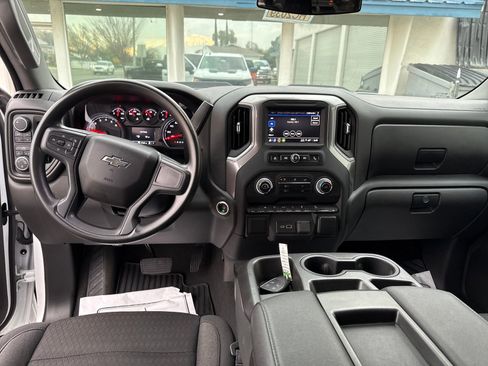 Used 2022 Chevrolet Silverado 1500 Custom Trail Boss image 12