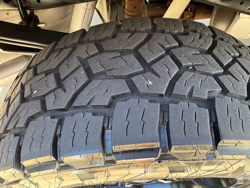 Used 2015 Ford F250 Lariat w/ Lariat Ultimate Package image 34