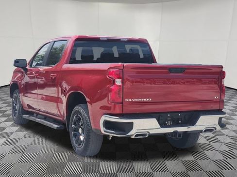 Used 2024 Chevrolet Silverado 1500 LT AWD/4WD image 8