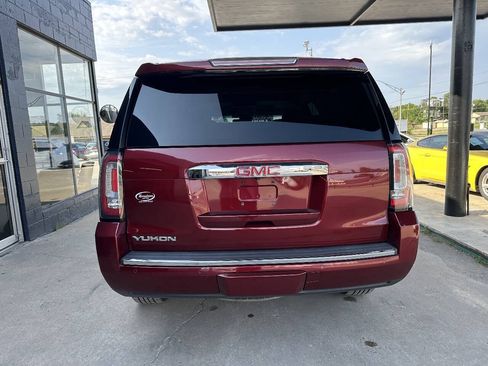 Used 2017 GMC Yukon Denali w/ Open Road Package RWD image 7