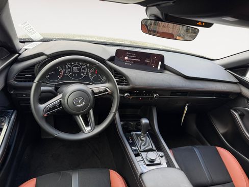 New 2025 MAZDA MAZDA3 Carbon image 15