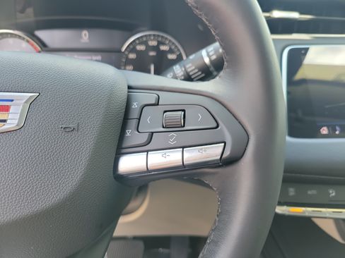 Certified 2023 Cadillac XT4 Luxury FWD image 30