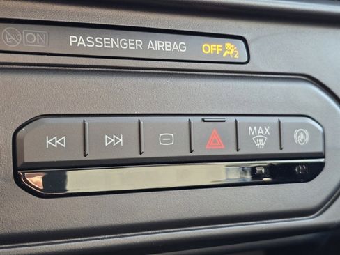 New 2025 Ford Maverick XL w/ Equipment Group 101A image 7