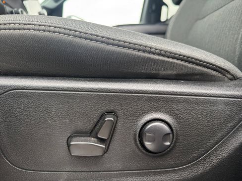 Certified 2022 RAM 1500 Big Horn image 15