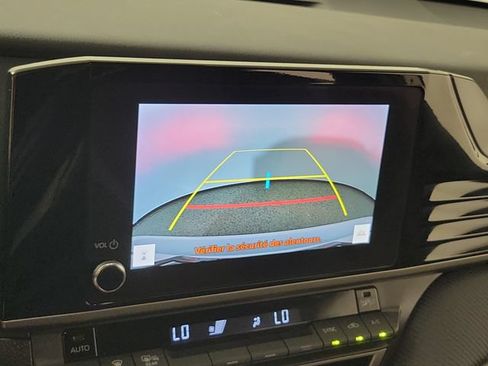 Used 2025 Toyota Camry SE FWD image 29