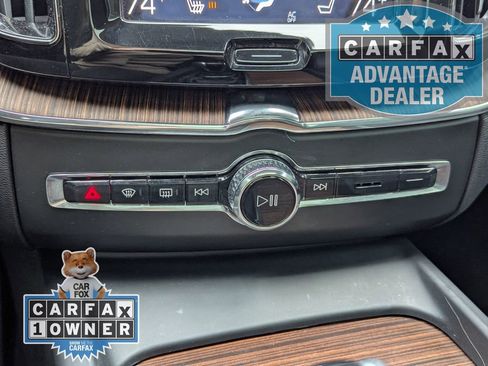 Used 2021 Volvo XC60 T5 Momentum w/ Advanced Package FWD image 10