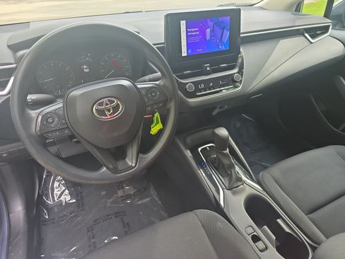 Used 2024 Toyota Corolla LE FWD image 15