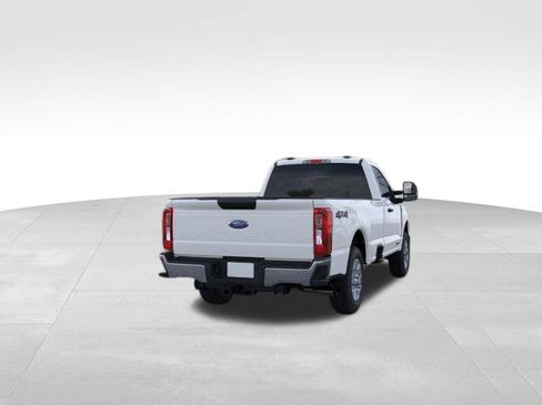New 2025 Ford F250 XLT image 15