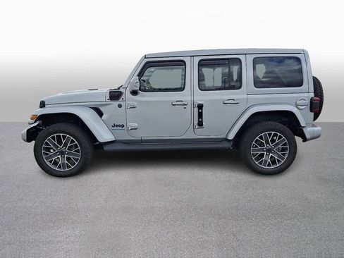 Used 2024 Jeep Wrangler High Altitude AWD/4WD image 7