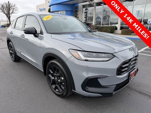 Used 2023 Honda HR-V Sport image 1