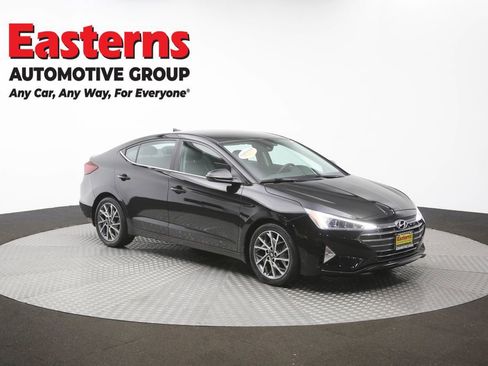 Used 2020 Hyundai Elantra Limited w/ Winter Weather Package FWD image 51