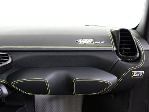 Used 2015 Ferrari 458 Speciale Coupe RWD image 41